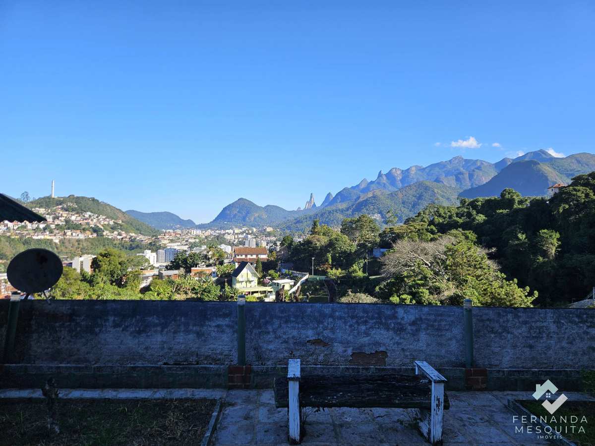  - Sítio com Chalés à Venda em Teresópolis/RJ | 4.500 m² | Vista para o Dedo de Deus | Ideal para Pousada