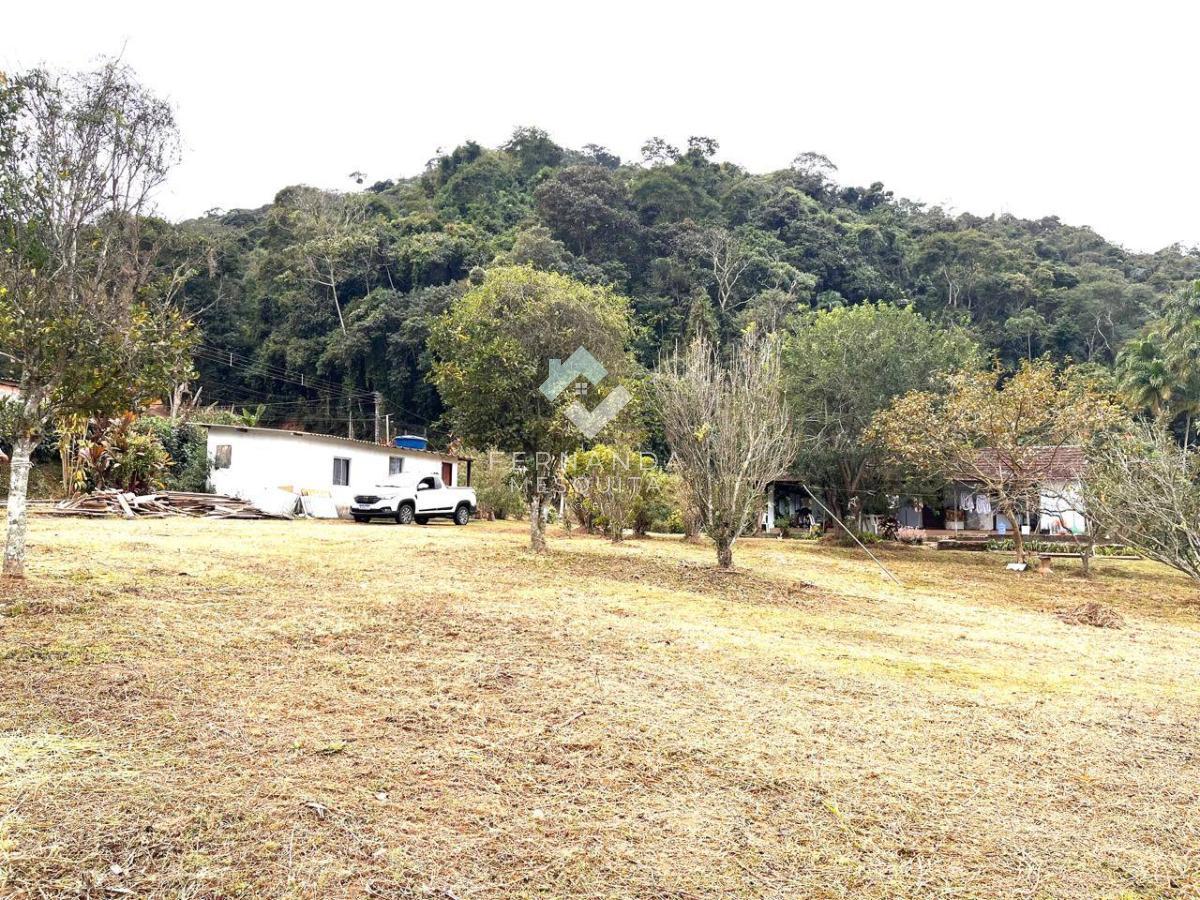 Sítio à venda com 3 quartos, 150m² - Foto 6