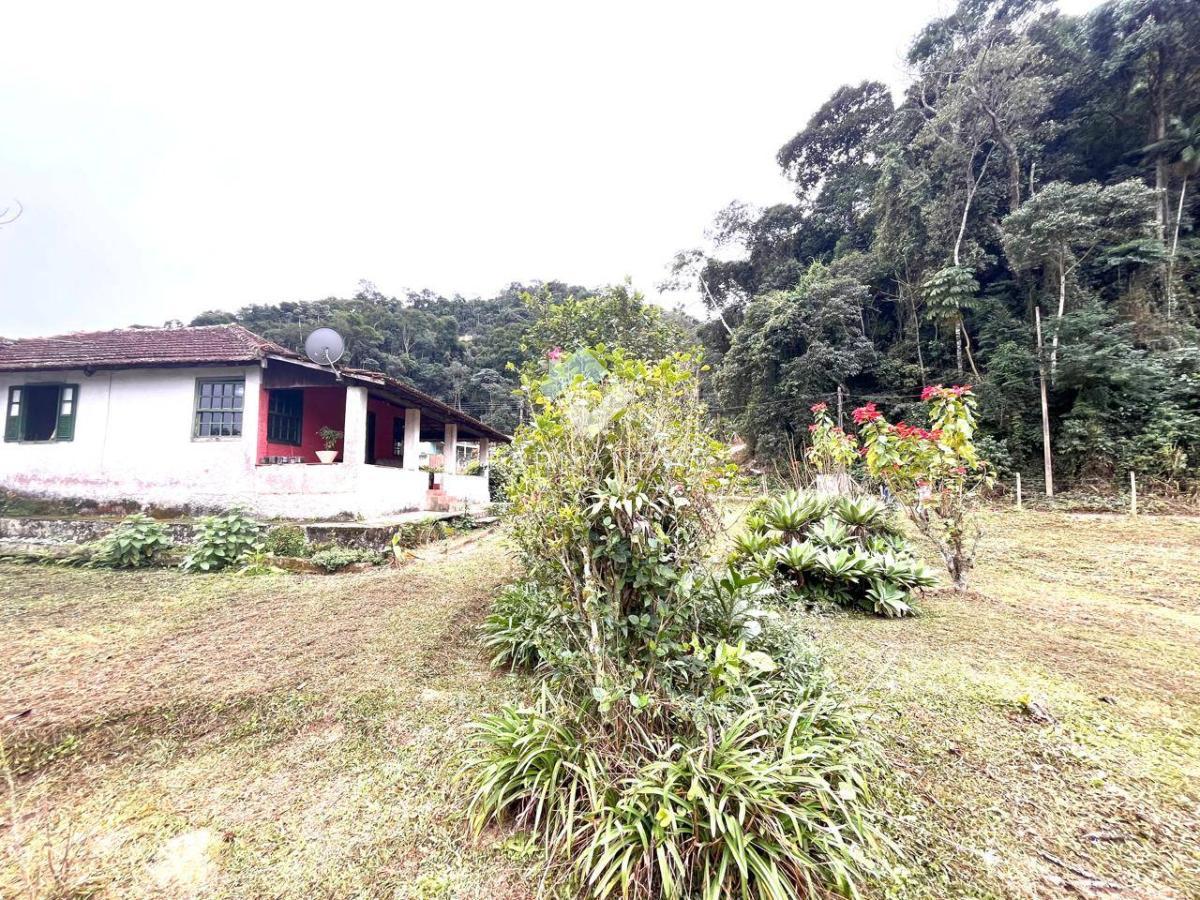 Sítio à venda com 3 quartos, 150m² - Foto 15