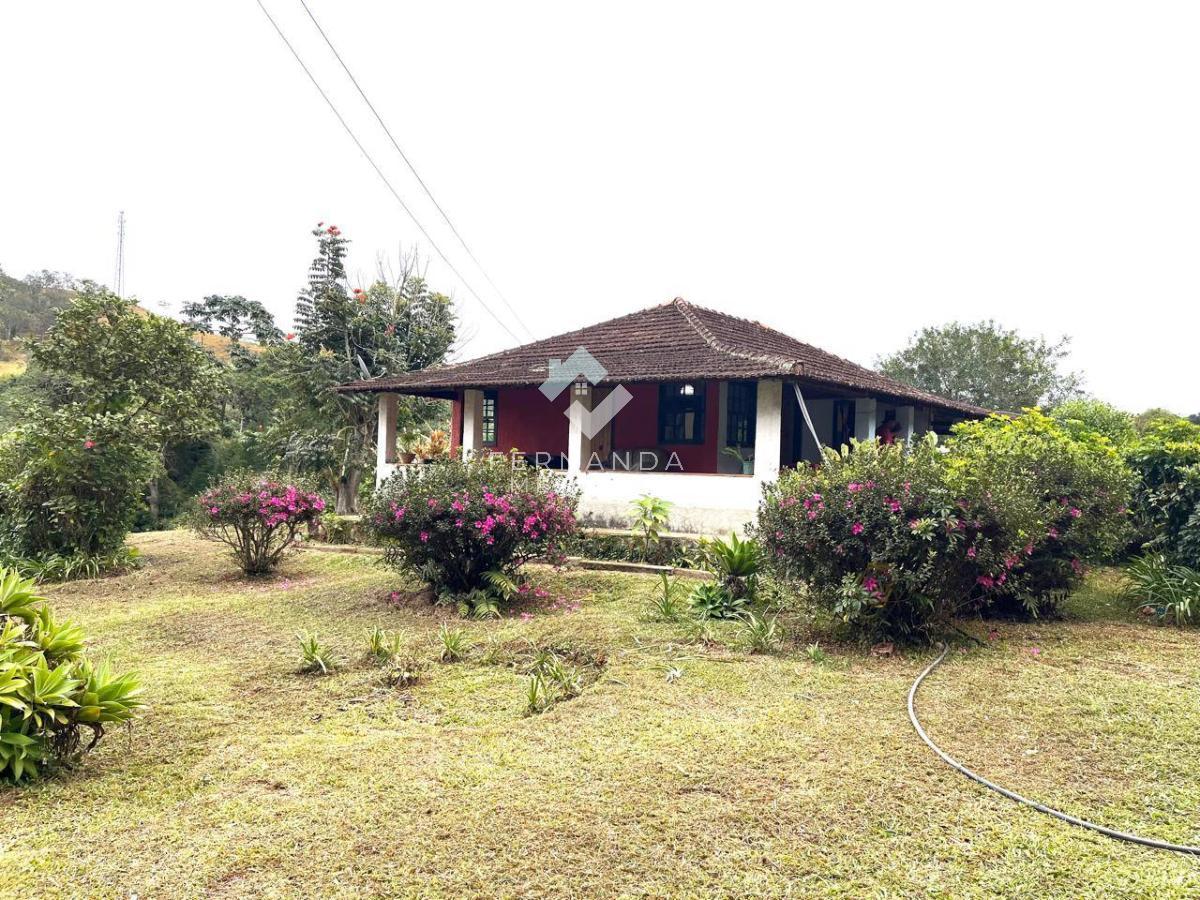 Sítio à venda com 3 quartos, 150m² - Foto 16