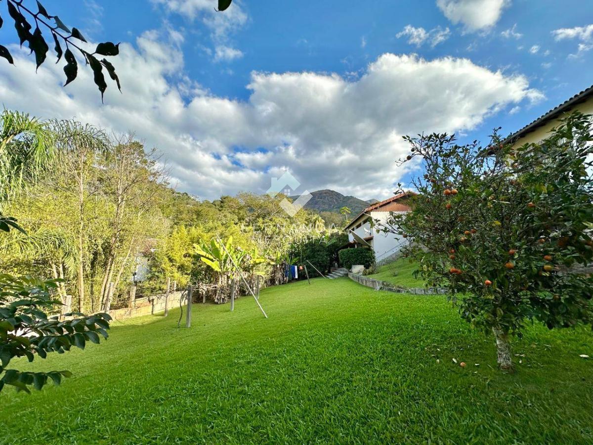 Chácara à venda com 5 quartos, 612m² - Foto 6