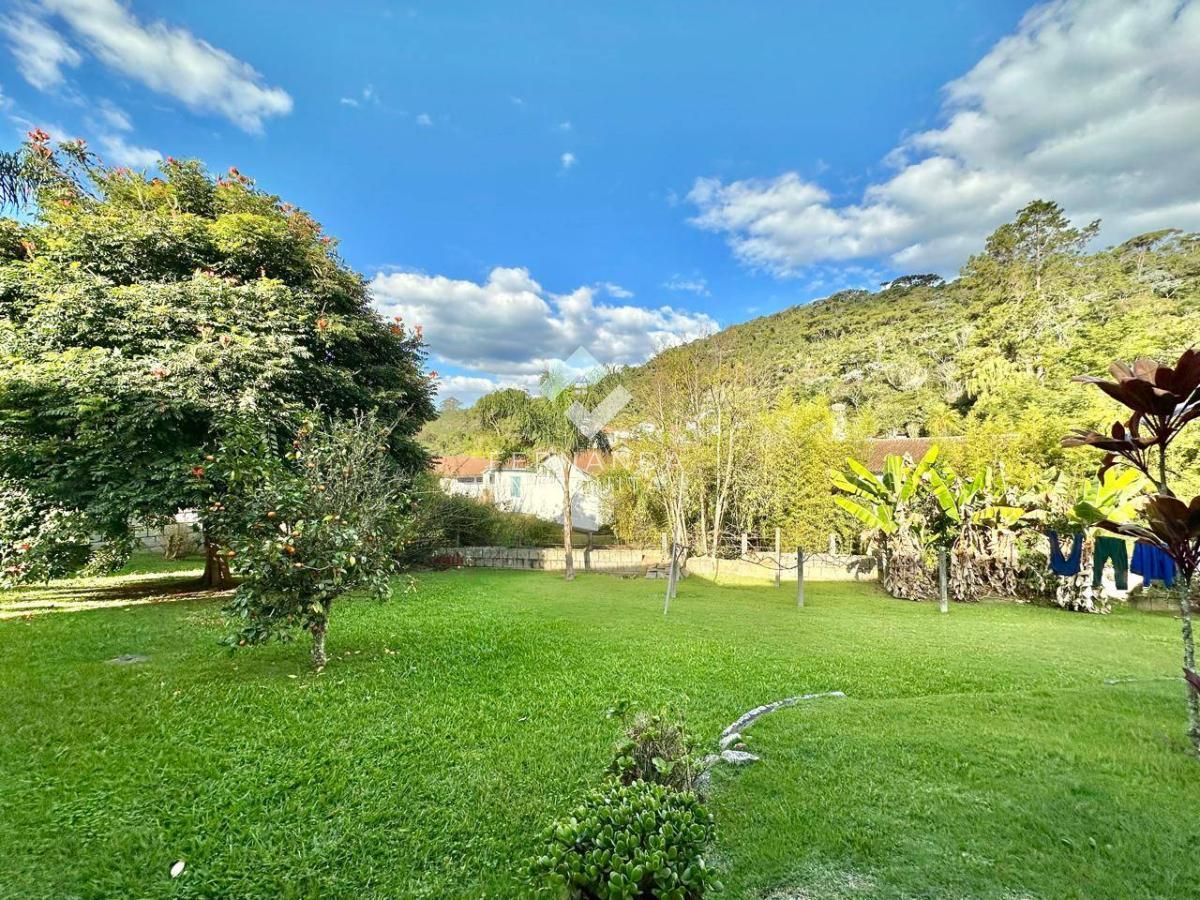 Chácara à venda com 5 quartos, 612m² - Foto 8