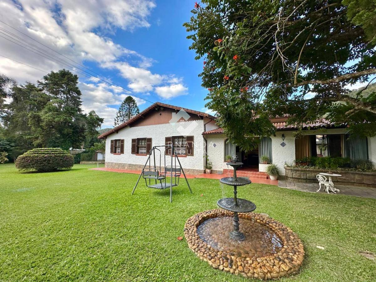 Chácara à venda com 5 quartos, 612m² - Foto 14