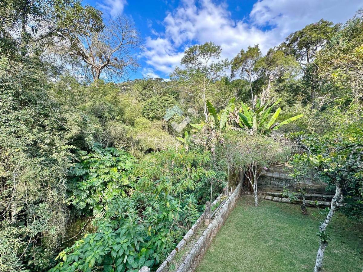 Chácara à venda com 5 quartos, 612m² - Foto 28