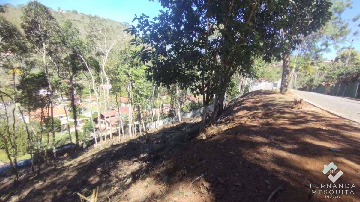  - Terreno em Condomínio Fechado com 1.556 m² e Vista Panorâmica – Green Valley (Albuquerque), Teresópolis/RJ